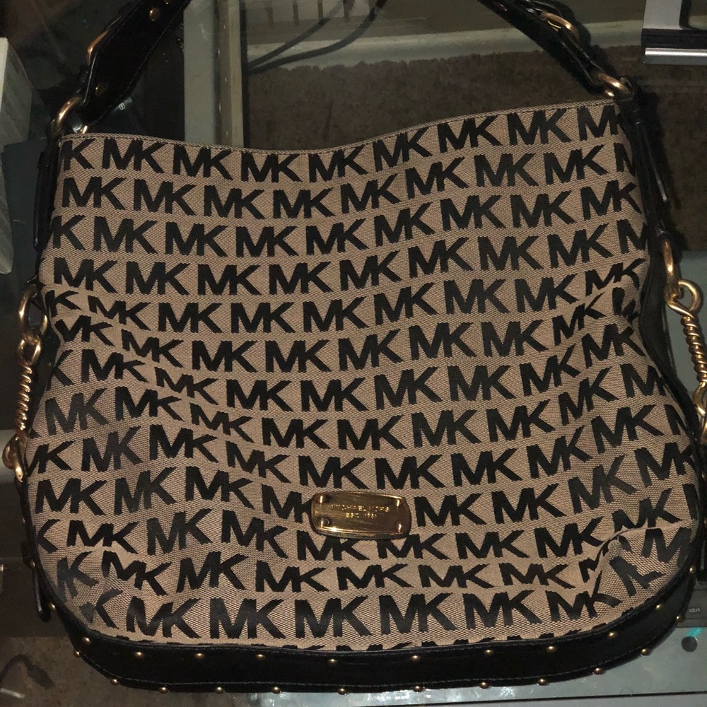Michael Kors Shoulder Bag